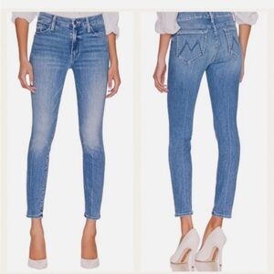 MOTHER The Looker Crop, Size 24, wash: We’re all in this together